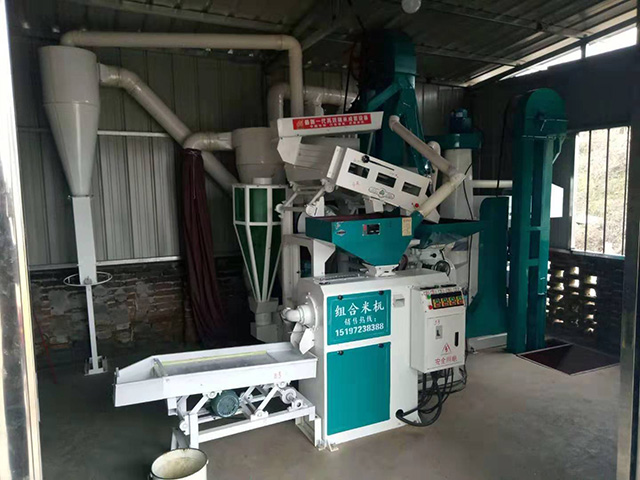 湘潭市長城農(nóng)業(yè)機械有限公司,湘潭農(nóng)業(yè)機械,機械及配件經(jīng)營,橡膠制品銷售 湘潭市長城農(nóng)業(yè)機械有限公司,湘潭農(nóng)業(yè)機械,機械及配件經(jīng)營,橡膠制品銷售